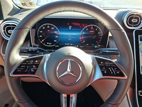 Certified 2026 Mercedes-Benz GLC 300 4MATIC image 19