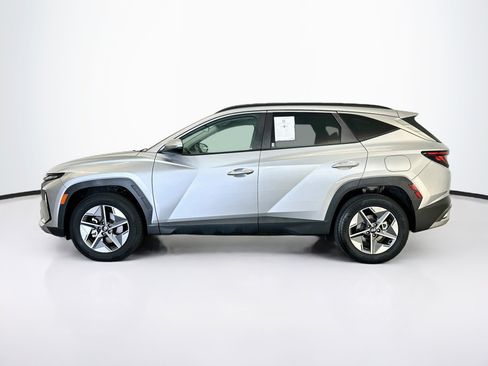 Used 2025 Hyundai Tucson SEL AWD/4WD image 4