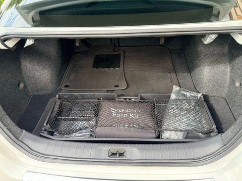 Used 2022 Nissan Altima 2.5 SR w/ Midnight Edition Package image 16