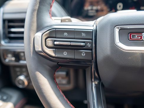 New 2026 GMC Yukon AT4 Ultimate AWD/4WD image 25