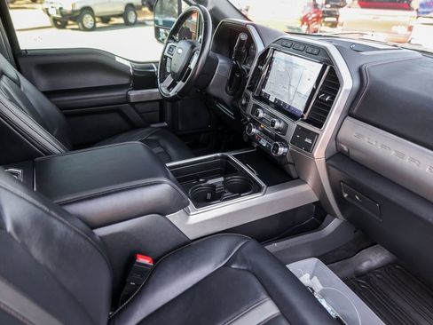 Used 2022 Ford F350 Platinum w/ FX4 Off-Road Package image 33