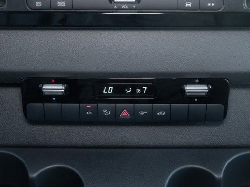 New 2026 Mercedes-Benz Sprinter 2500 image 19