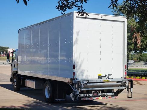 New 2024 Chevrolet Low Cab Forward 7500XD RWD image 3