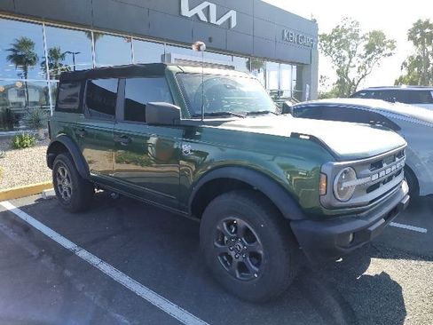 Used 2024 Ford Bronco Big Bend AWD/4WD image 3
