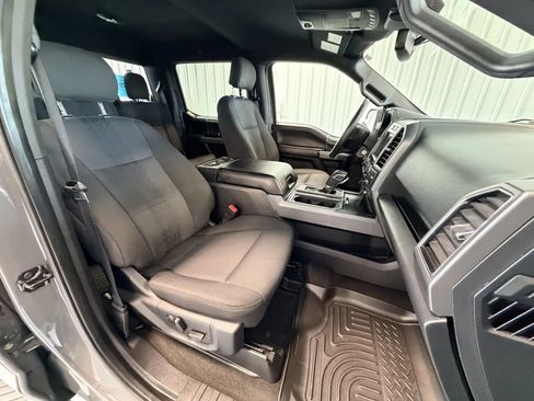 Used 2020 Ford F150 XLT w/ Equipment Group 302A Luxury AWD/4WD image 26