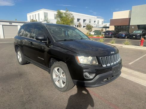 Used 2014 Jeep Compass Sport w/ Power Value Group FWD image 7