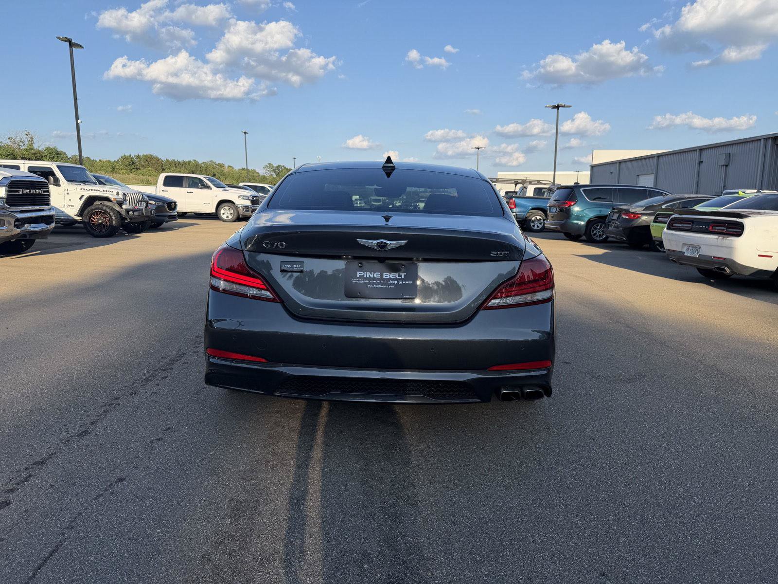 Used 2021 Genesis G70 2.0T w/ Elite Package RWD image 5