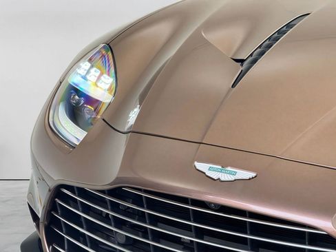 New 2026 Aston Martin Vanquish Convertible RWD image 43