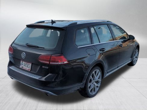 Used 2019 Volkswagen Golf Alltrack SEL image 5