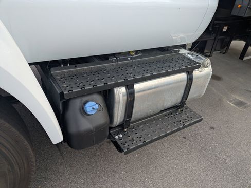New 2027 Ford F750 2WD Regular Cab Super Duty image 13