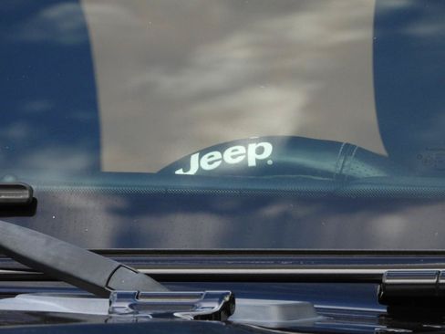 Used 2019 Jeep Wrangler Unlimited Sport S AWD/4WD image 7