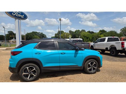 Used 2021 Chevrolet TrailBlazer RS w/ Driver Confidence Package FWD image 5