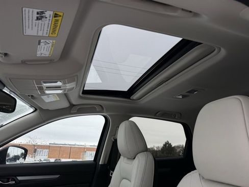 New 2025 MAZDA CX-5 AWD 2.5 S w/ Preferred Package image 9