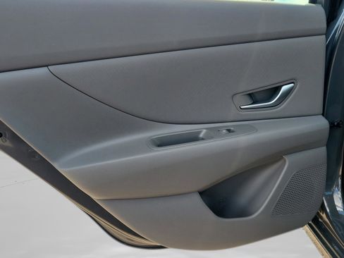 New 2026 Hyundai Elantra SEL Sport image 8