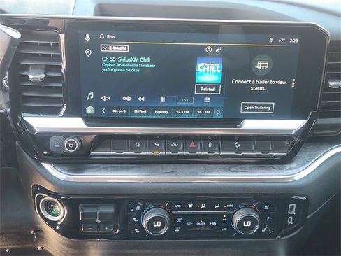 Used 2024 Chevrolet Silverado 2500 LTZ w/ LTZ Premium Package image 18