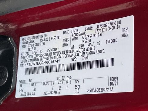 Used 2017 Ford F150 XLT w/ Equipment Group 302A Luxury AWD/4WD image 32