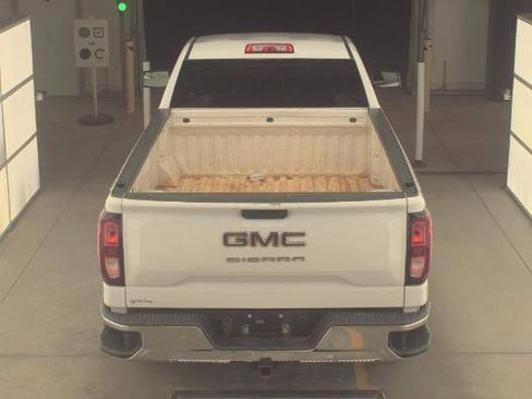 Used 2022 GMC Sierra 1500 Pro w/ Pro Value Package image 4