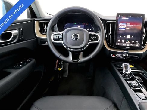 Used 2026 Volvo XC60 B5 Plus AWD/4WD image 5