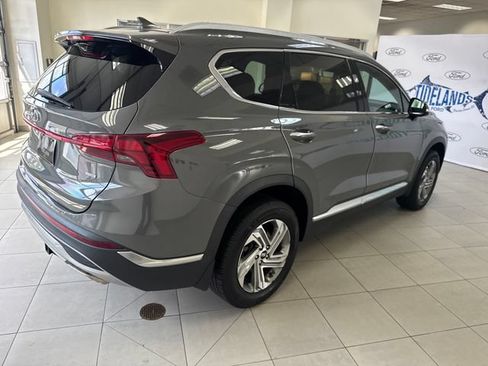 Used 2022 Hyundai Santa Fe SEL w/ Convenience Package AWD/4WD image 8