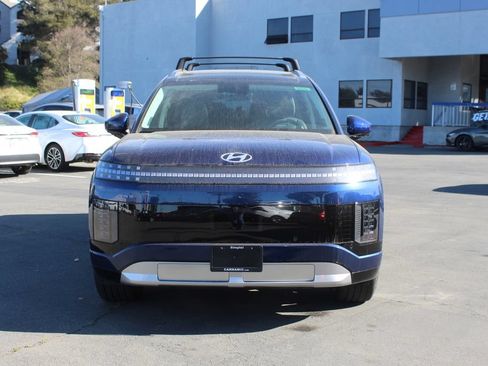 New 2026 Hyundai Ioniq 9 Limited AWD/4WD image 4