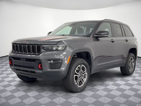 Used 2022 Jeep Grand Cherokee Trailhawk w/ Luxury Tech Group III AWD/4WD image 1