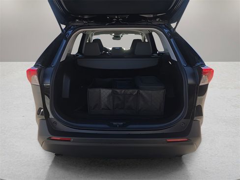 New 2025 Toyota RAV4 XLE image 13