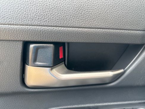 New 2026 Toyota Tacoma TRD Off-Road AWD/4WD image 9