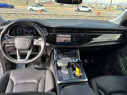 Used 2023 Audi Q8 Premium Plus w/ Premium Plus Package AWD/4WD image 20
