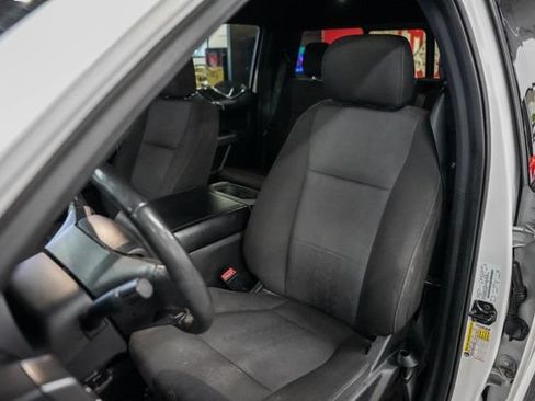 Used 2018 Ford F150 XLT w/ Equipment Group 302A Luxury AWD/4WD image 4