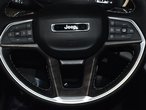 New 2026 Jeep Grand Cherokee Limited AWD/4WD image 23