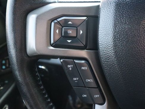 Used 2020 Ford Expedition Max XLT w/ Equipment Group 202A AWD/4WD image 31