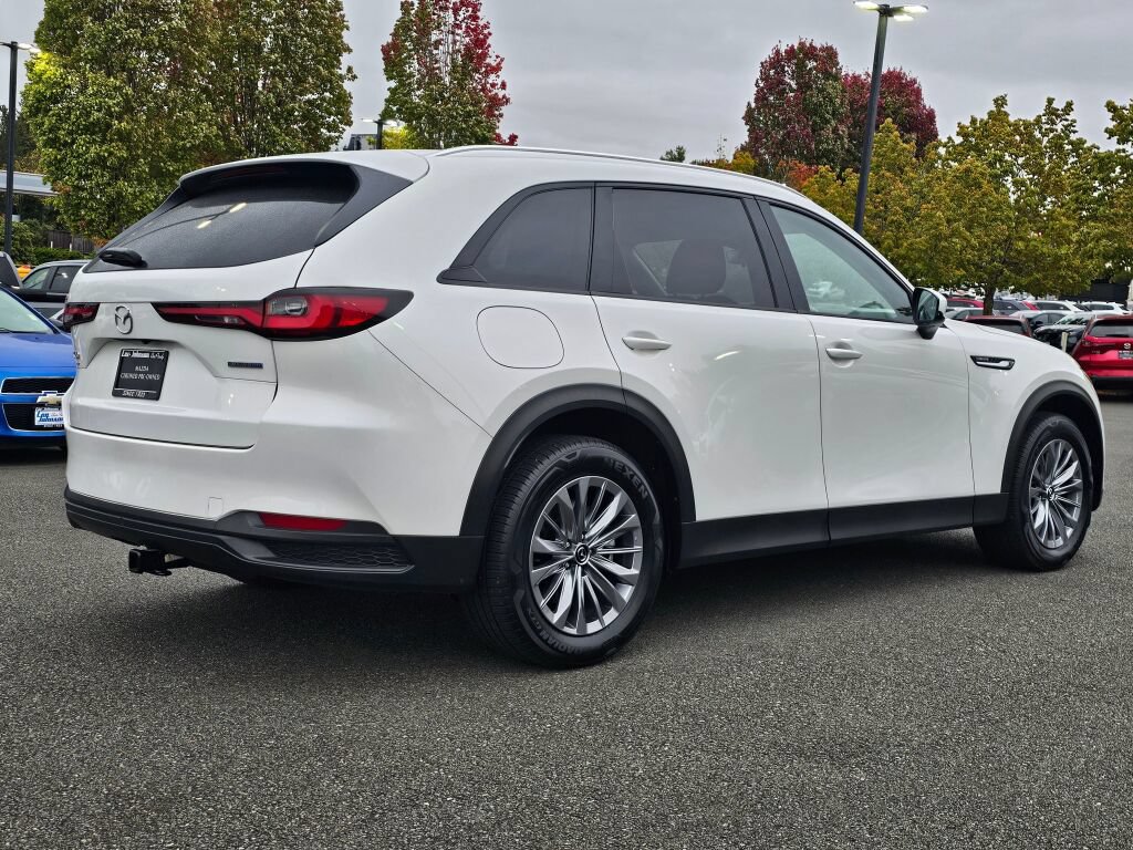 Certified 2024 MAZDA CX-90 Plug-In Hybrid w/ Preferred AWD/4WD image 5