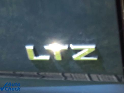 Used 2025 Chevrolet Silverado 2500 LTZ w/ LTZ Convenience Package image 39