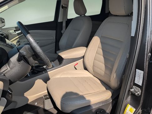 Used 2018 Ford Escape SEL AWD/4WD image 10