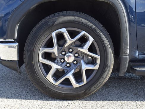 Used 2022 GMC Sierra 1500 SLT w/ SLT Convenience Package image 25