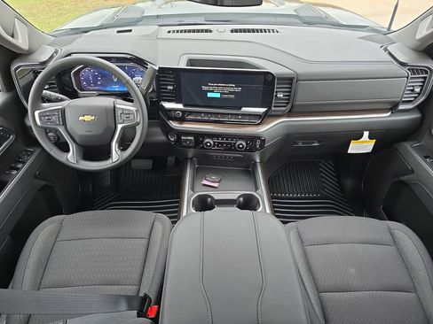 New 2026 Chevrolet Silverado 3500 LT AWD/4WD image 9