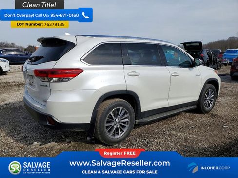 Used 2019 Toyota Highlander XLE AWD/4WD image 4