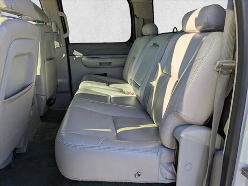 Used 2011 GMC Sierra 1500 SLE w/ Regional Value Package RWD image 16