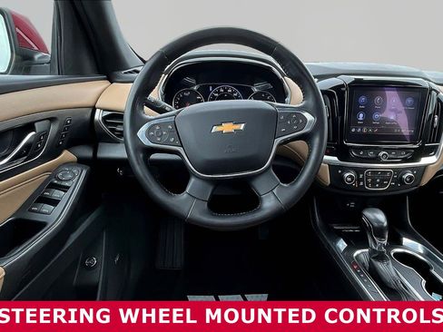 Used 2022 Chevrolet Traverse Premier image 9