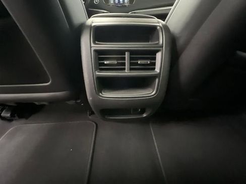 Used 2018 Cadillac XT5 Luxury w/ Driver Awareness Package image 22