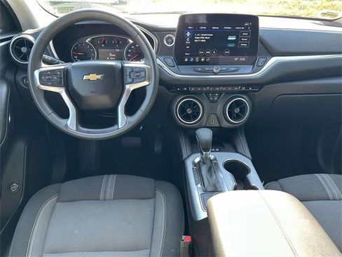 Used 2024 Chevrolet Blazer LT w/ Convenience Package image 8