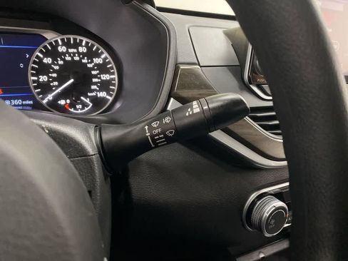 Used 2023 Nissan Altima 2.5 SV image 23