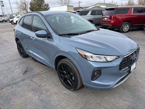 Used 2024 Ford Escape ST-Line Select w/ Tech Pack #1 image 4