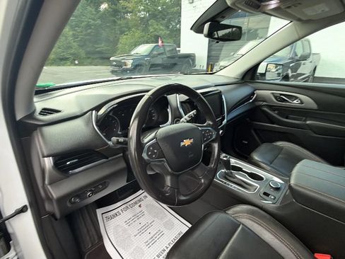 Used 2019 Chevrolet Traverse LT w/ LT Premium Package AWD/4WD image 19