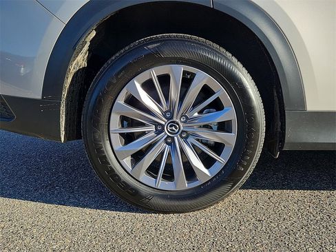 Used 2025 MAZDA CX-90 3.3 Turbo w/ Preferred Package image 10