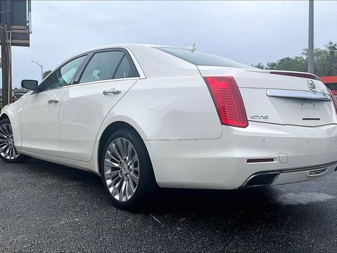 Used 2014 Cadillac CTS Luxury image 4