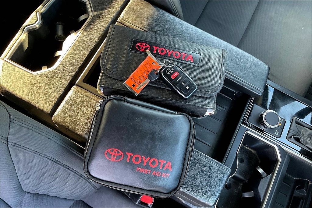 Used 2023 Toyota Tundra SR5 w/ SR5 Convenience Package RWD image 34