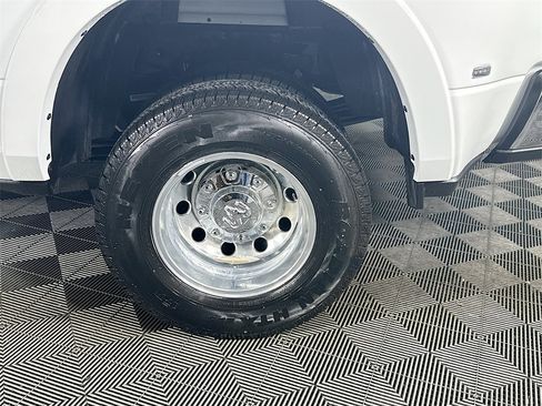 New 2026 RAM 3500 Limited image 17