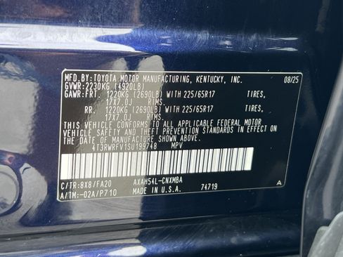 Used 2025 Toyota RAV4 XLE w/ Convenience Package AWD/4WD image 30