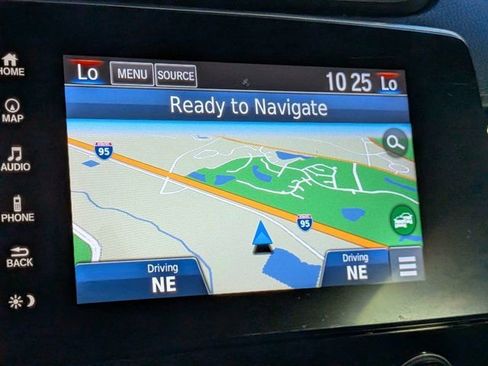 Used 2018 Honda CR-V Touring image 22